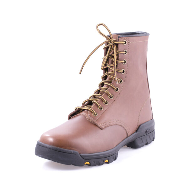 حذاء سلامة بني برباط موديل 84680