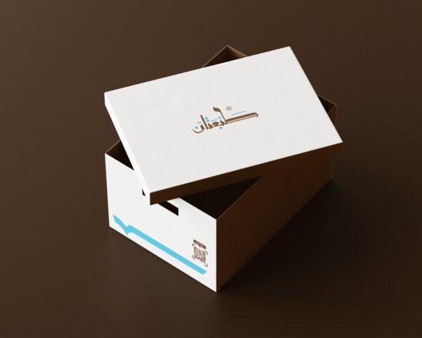 علبة بغطاء رأس