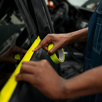 شريط لاصق للسيارات